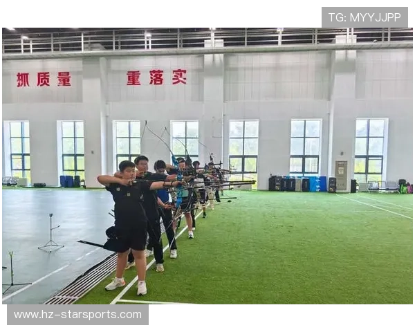 射箭学院推动青少年训练营师资国际交流项目，射箭培训价格